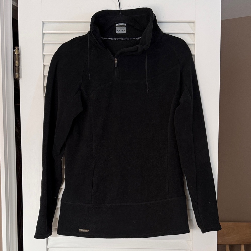 Columbia Women’s Black Fleece Zip Pullover Size Small Cozy Layer - Picture 1 of 4